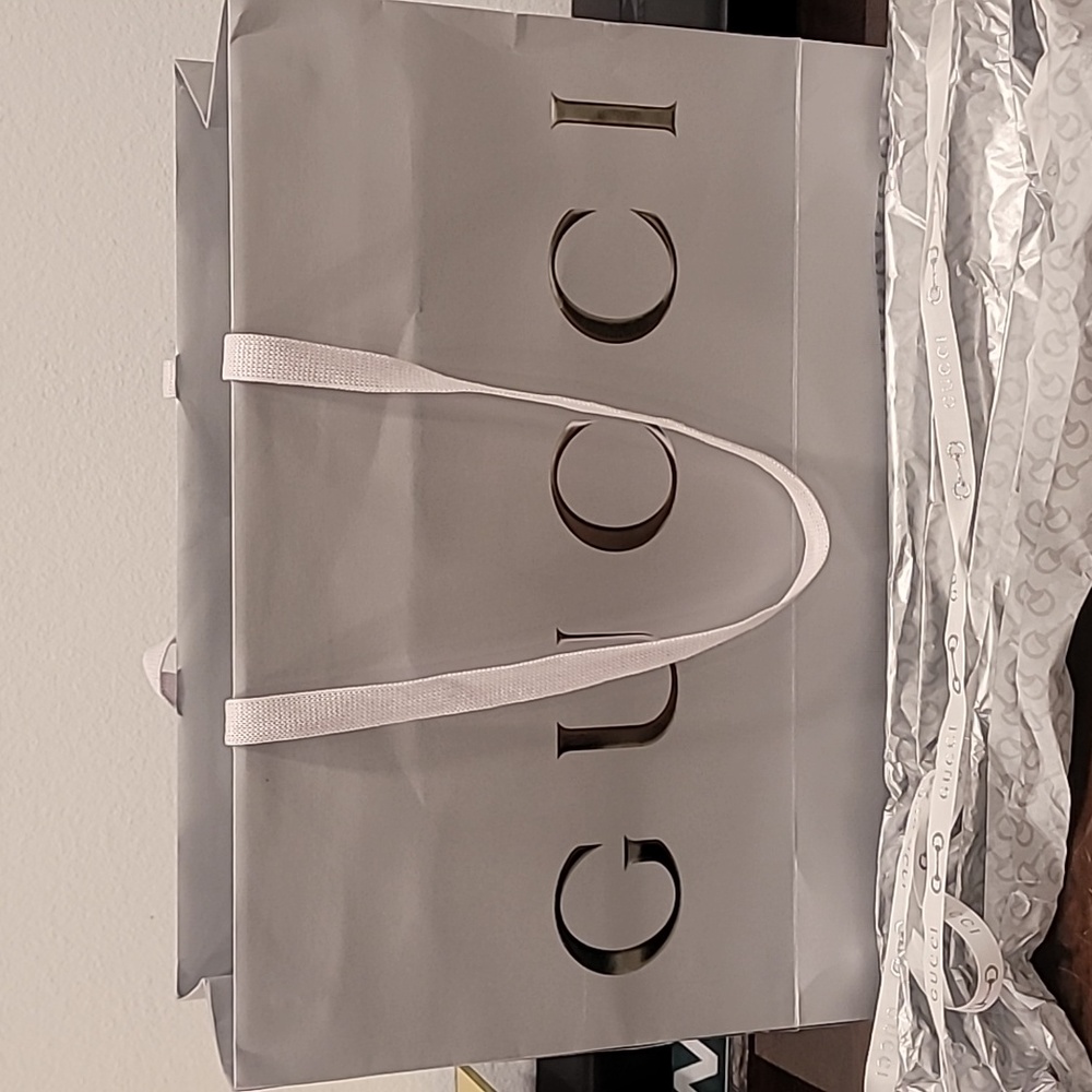 Original gucci bag and paper with lace